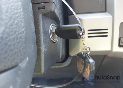 2009 Ford F-150 Lariat из США, поврежденный, VIN 1FTPW14V19FA29090